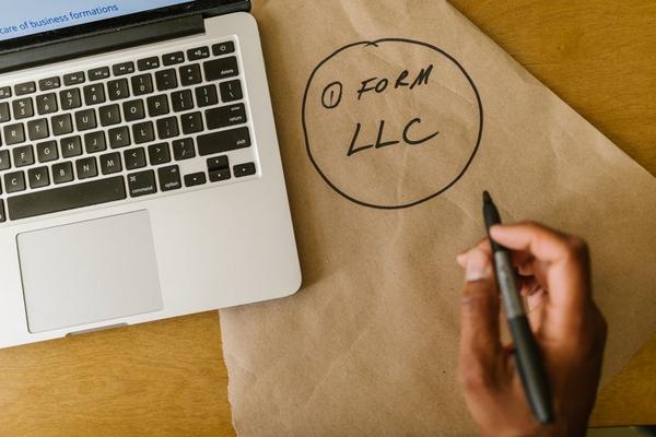 LLC vs S corp for small business
